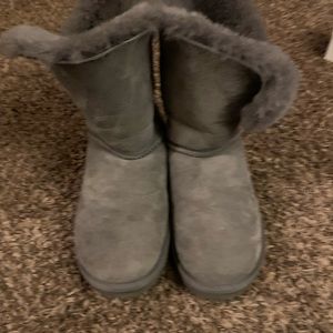 Uggs size 9